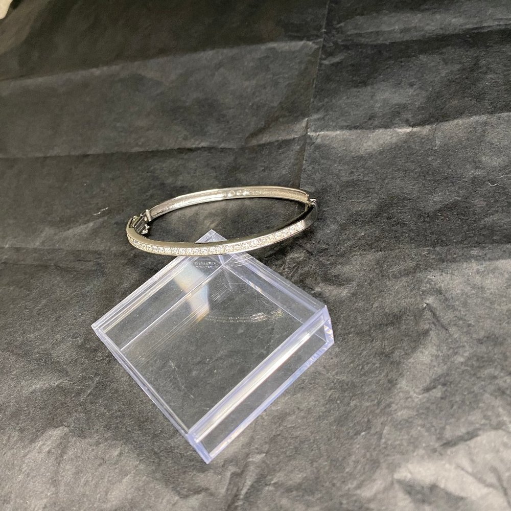 Swarovski Stone Bangle